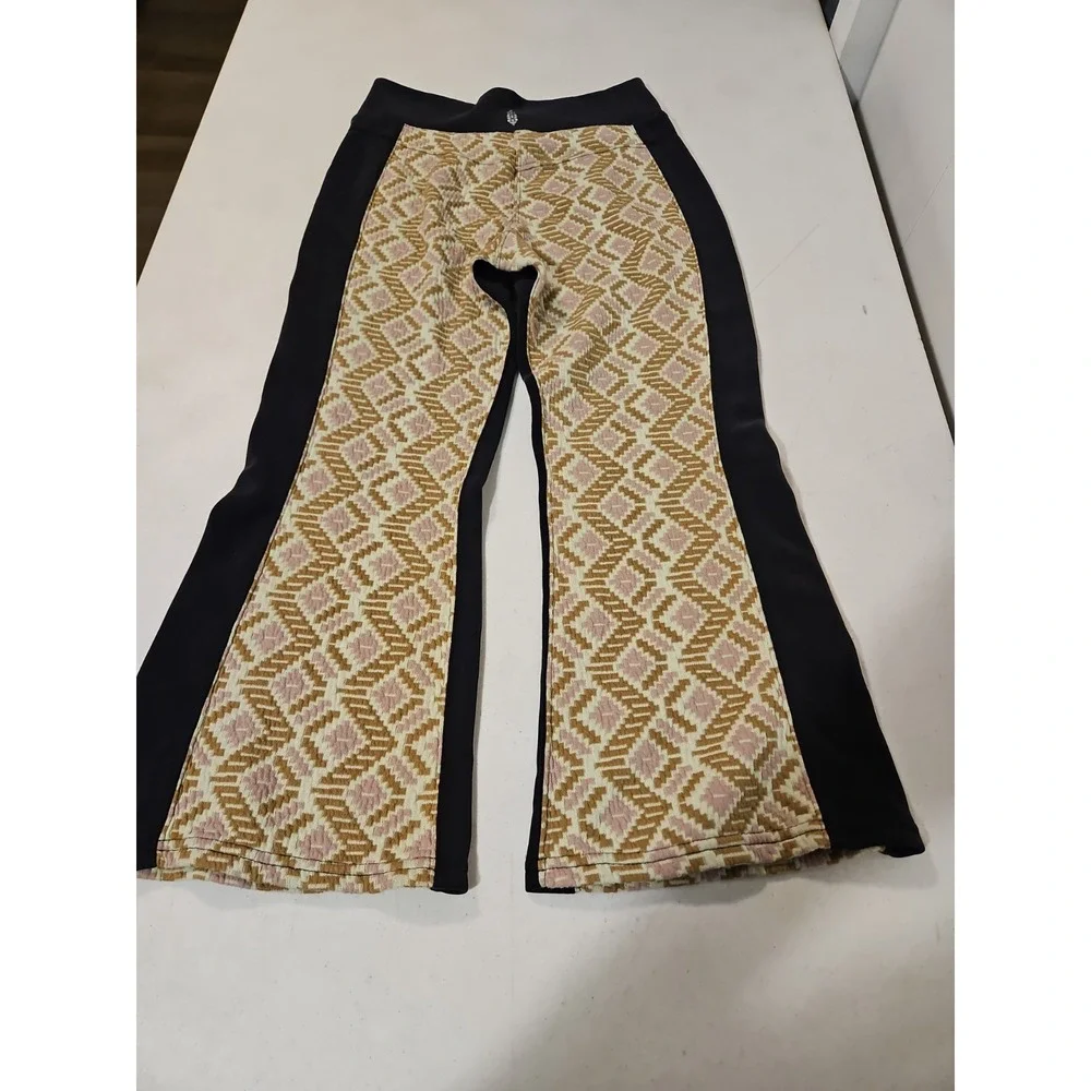 Free People Movement Delta Flare Pants Size Small 26x24L (1892